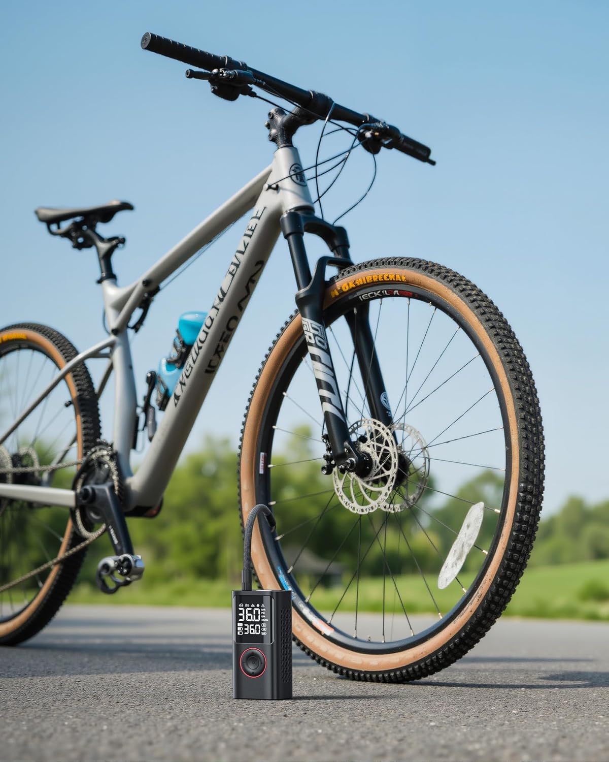 Tire Inflator Portable Air Compressor, 150 PSI Cordless Bike Pump, Air Pump for Auto - Image 4