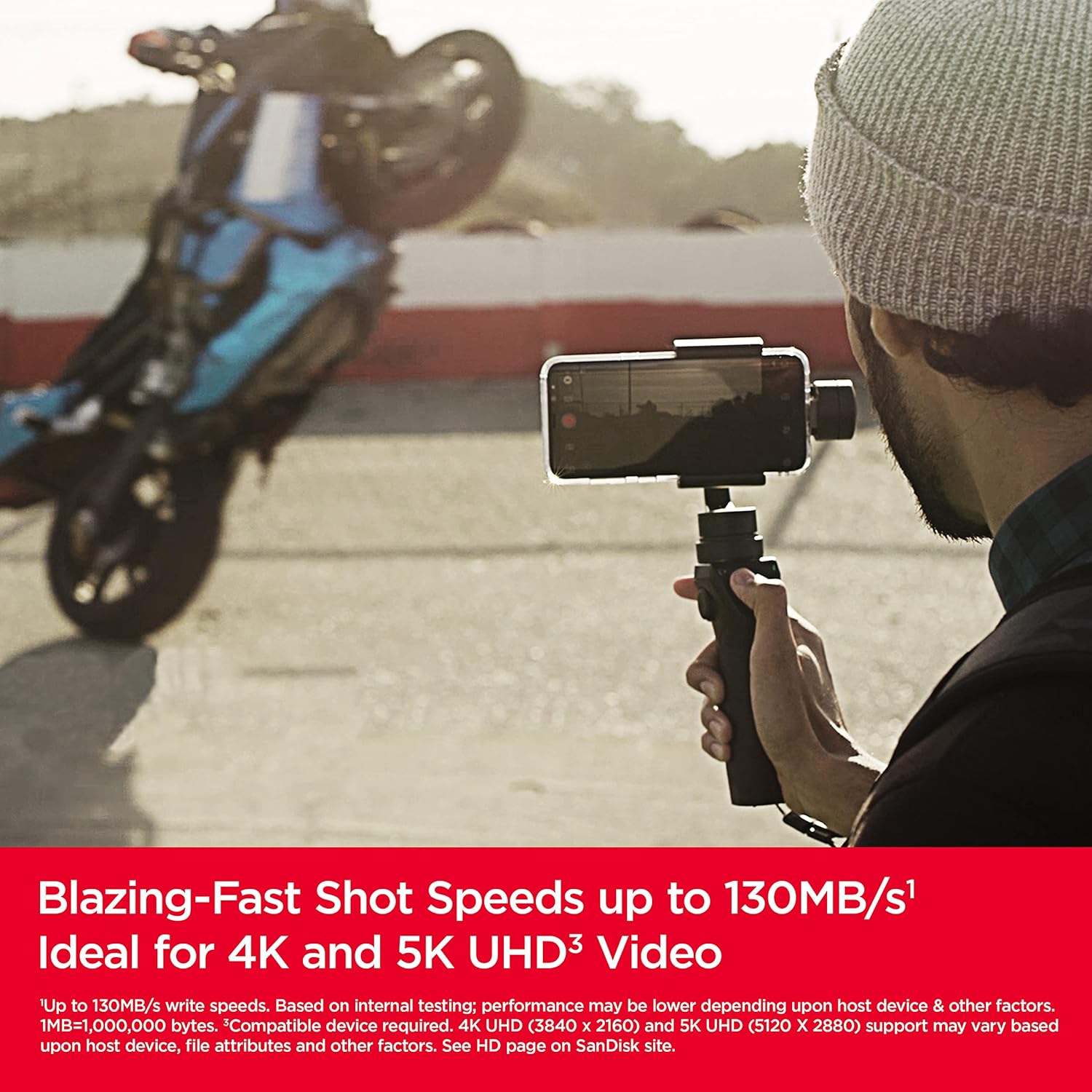 SanDisk 256GB Extreme microSDXC UHS-I Memory Card with Adapter - Image 3