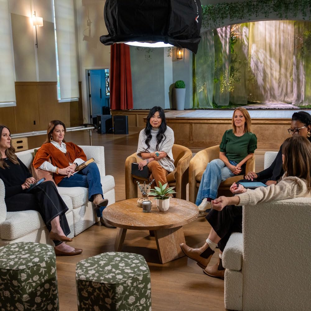 The Way of Wisdom - Bible Study for Women with Video Access: A Study of the Book of Proverbs - Image 5